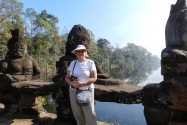 06-angkorthom