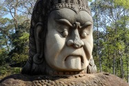 09-angkorthom