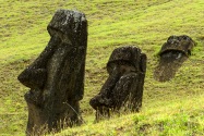 Rapa Nui. Rano Raraku.