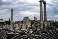 02-templeapollo
