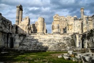 19-templeapollo