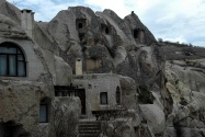 04-cavehotel
